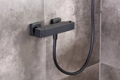 Douchekranen|Brico Aquavive Eco Thermostatische Douchekraan Tanaro Zwart 15Cm
