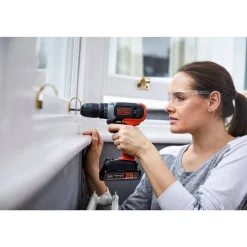 Boormachines|Brico Black+Decker Accuboormachine Bcd001C2-Qw 18V (2 Accu'S)