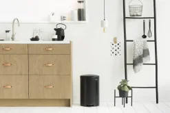 Vuilnisbakken|Brico Brabantia Pedaalemmer Newicon Matt Black 20L