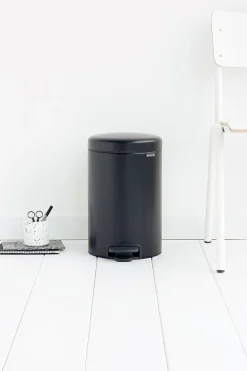 Vuilnisbakken|Brico Brabantia Pedaalemmer Newicon Matt Black 12L