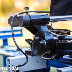Zaagmachines|Brico Hyundai Radiaal Afkortzaag 1700W