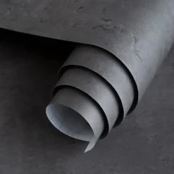 Brico Zelfklevend Behang - Vinyl - Betonlook - Antraciet - Donker Grijs - Cemento Scuro - 122Cmx10M- Vinylbehang